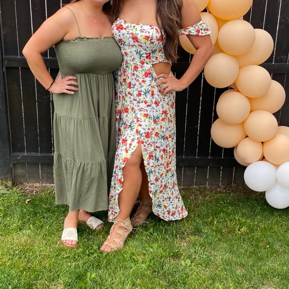 Lulu's Multicolor Floral Off-Shoulder Maxi Dress - Picture 4 of 4